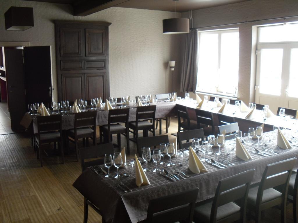 Auberge De Lavacherie Sainte-Ode Екстериор снимка